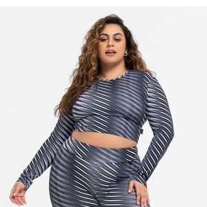 LiCi FIT Midnight Long Sleeve Crop Top M